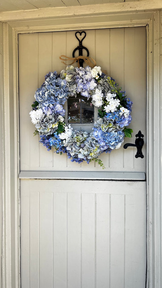 “BEATRICE” Blue hydrangea wreath (FREE P&P)
