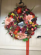 Load image into Gallery viewer, “VIV” artificial wreath (FREE P&amp;P)
