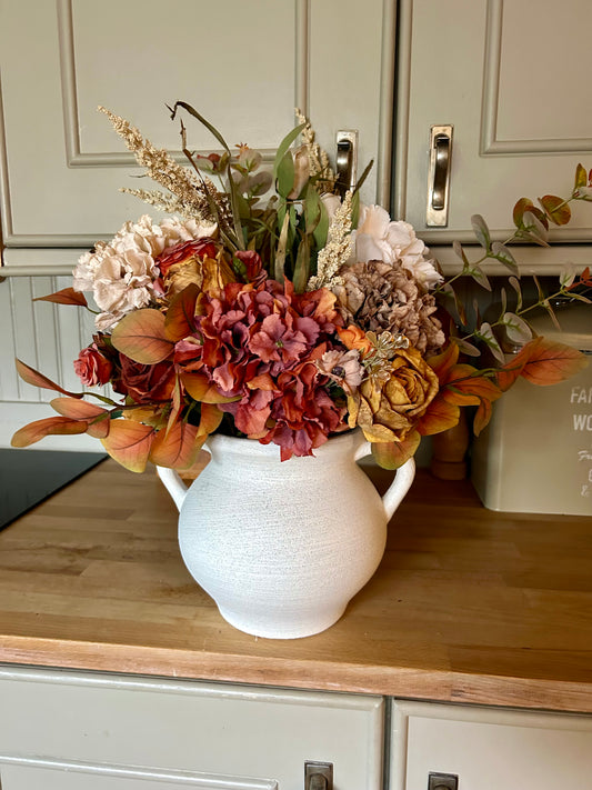 Winter bouquet inc vase & free P&P