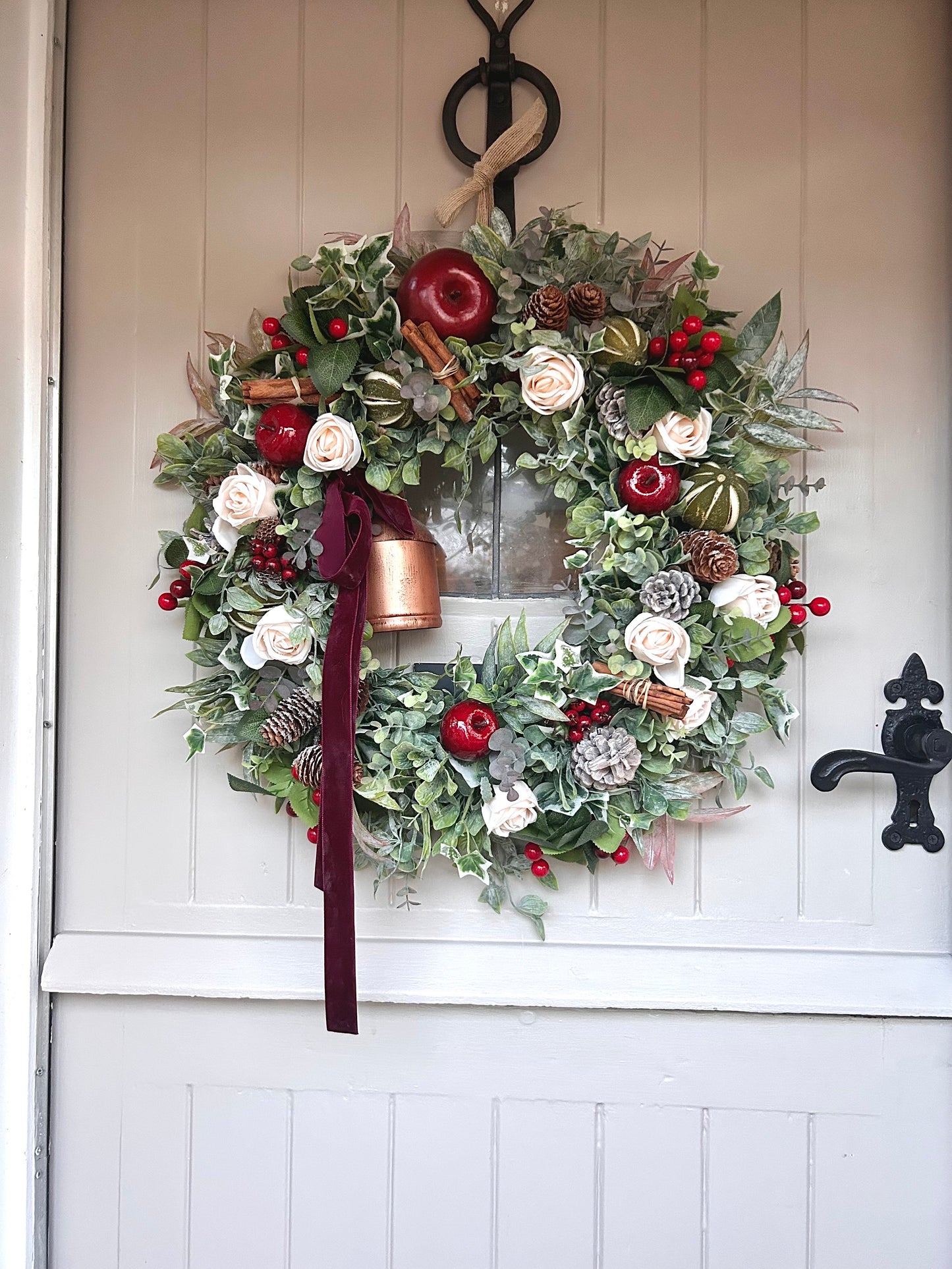 “JINGLE BELL” Christmas wreath (FREE P&P)