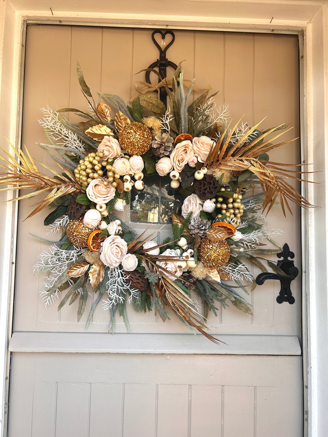 “GOLD SPICE” Christmas wreath (FREE P&P)