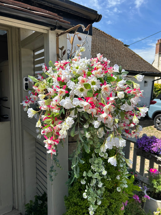 “BELL” luxury artificial hanging basket (restocked) is