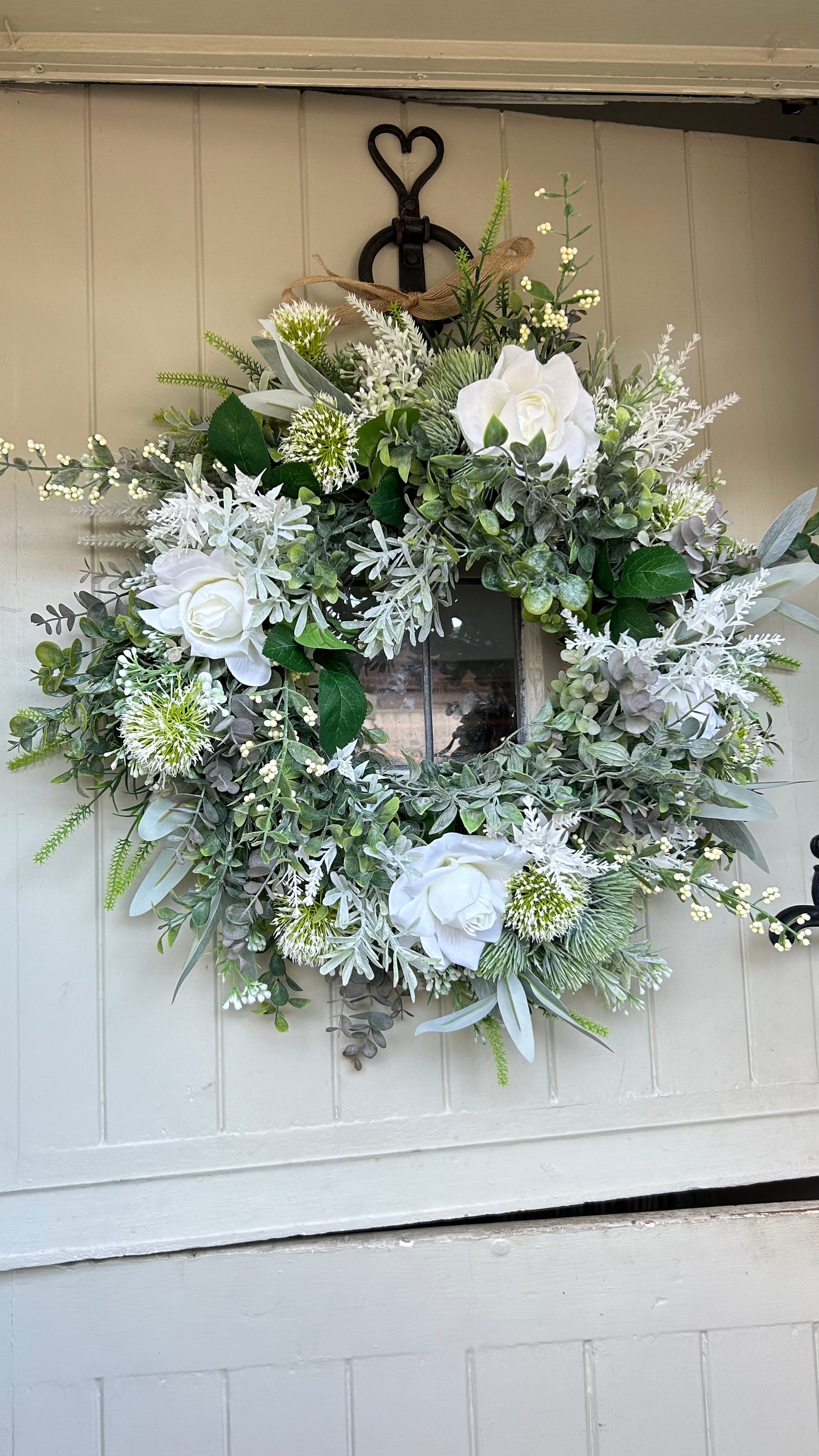 CIARA artificial wreath (FREE P&P)