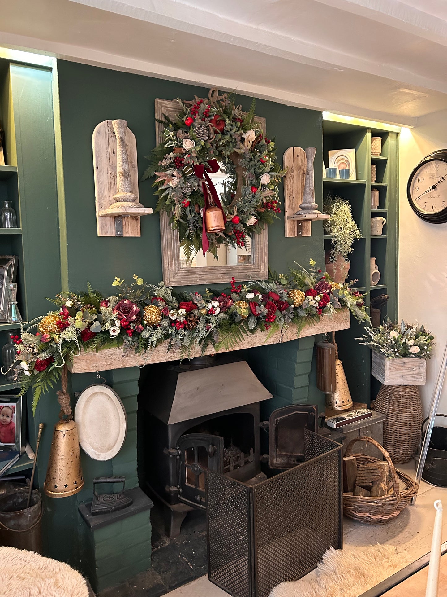 “SNOW WHITE” Christmas garland (FREE P&P)