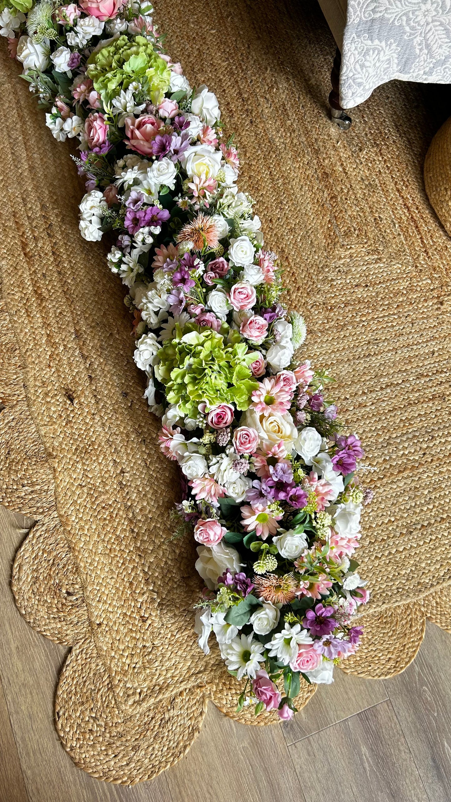 “LILLY” garland (FREE P&P)
