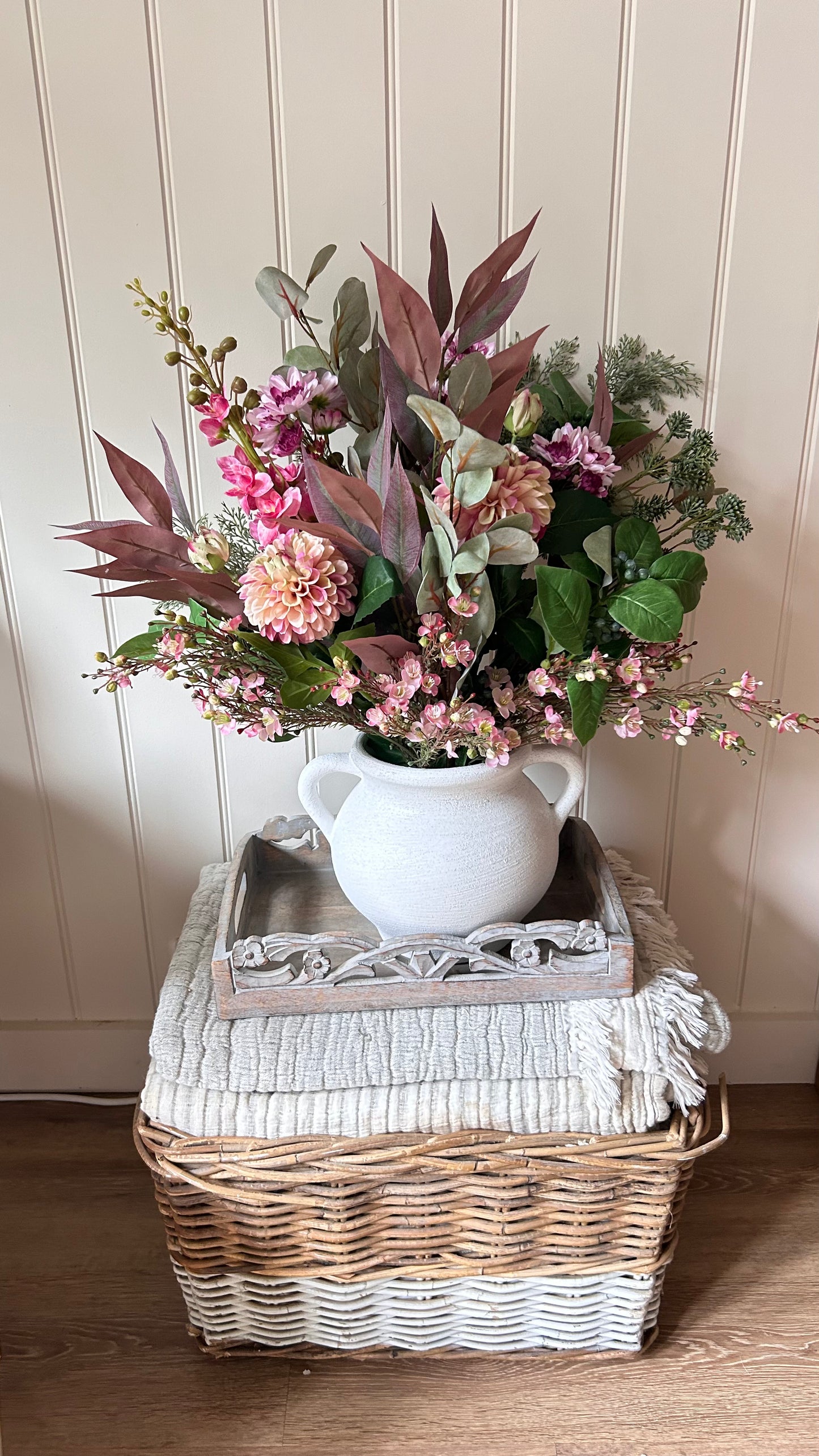Rustic Floral display inc ceramic style vase free P&P