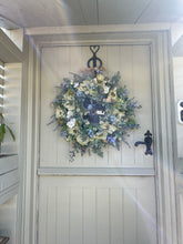 Load image into Gallery viewer, “SHANIE” faux wreath (FREE P&amp;P)
