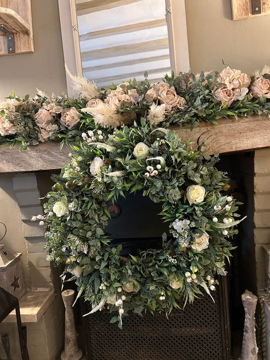 “THEO” full berry winter  ARTIFICIAL wreath (FREE P&P)