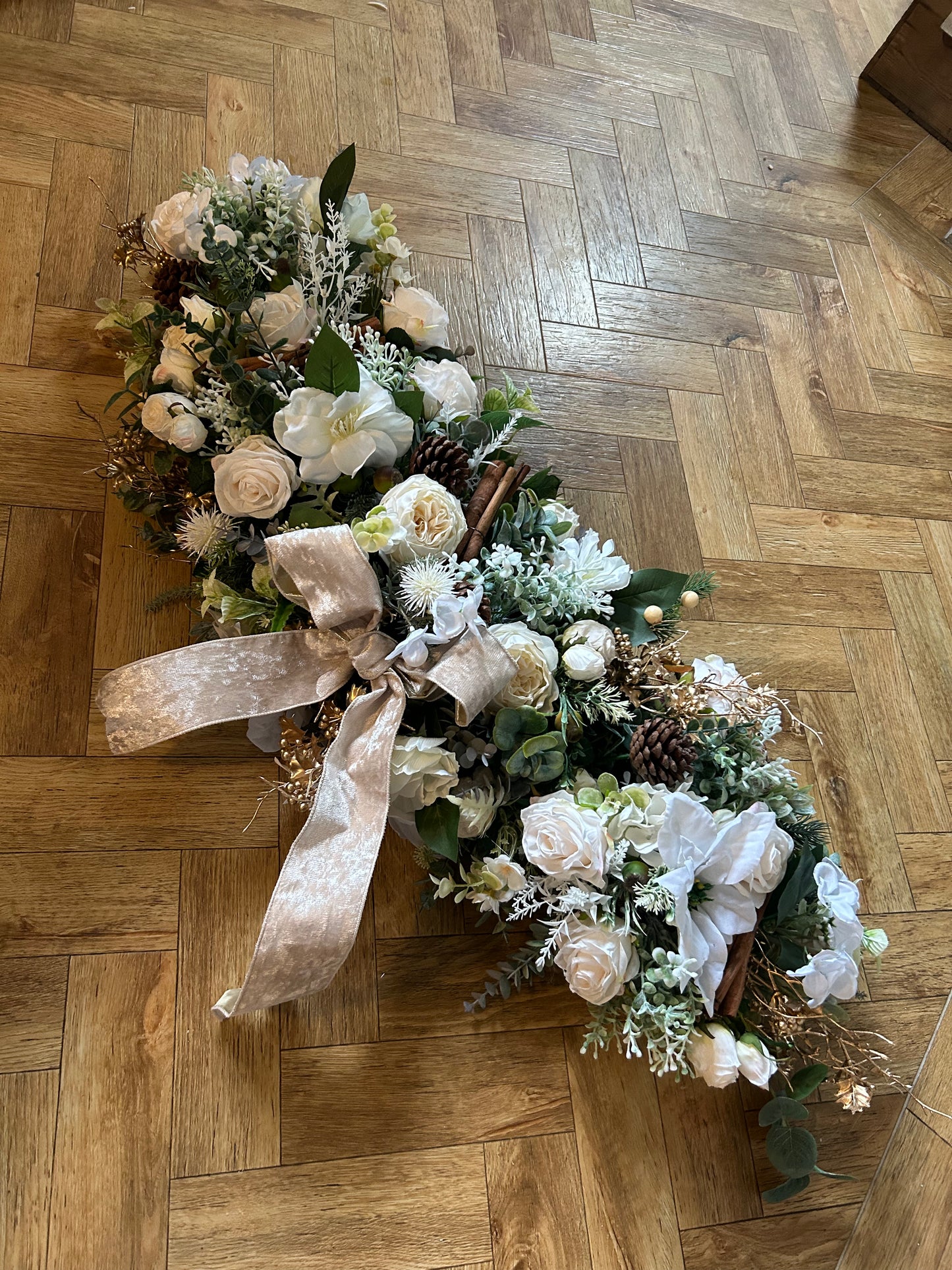 “PEARL” Christmas and winter garland