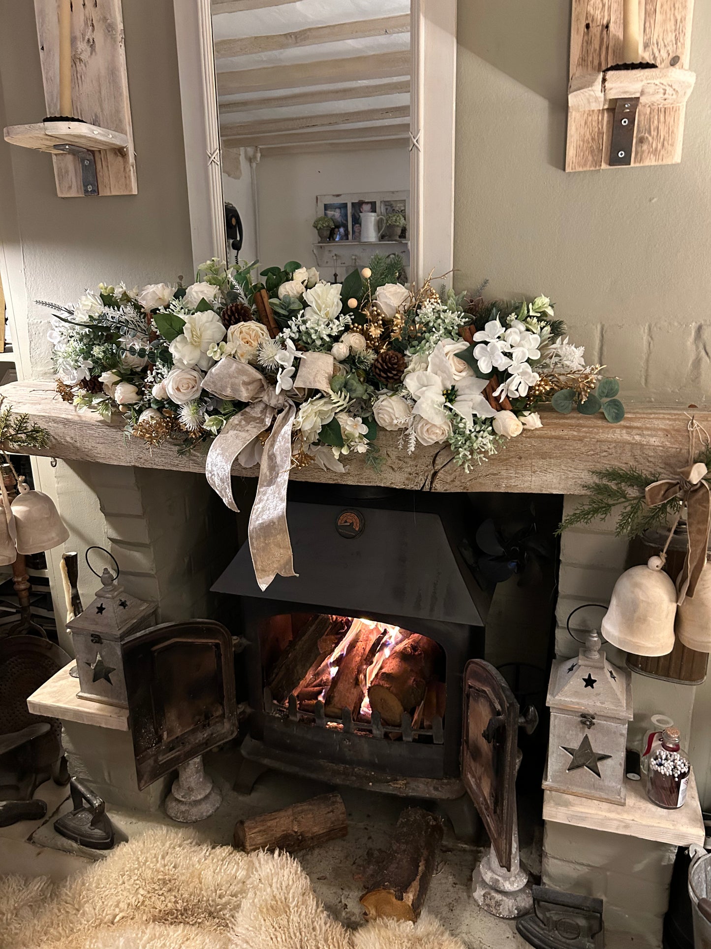 “PEARL” Christmas and winter garland