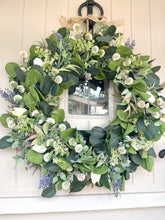 Load image into Gallery viewer, “LUNA” lilac faux wreath (FREE P&amp;P)
