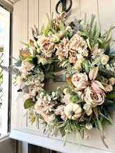 Load image into Gallery viewer, “AUTUMN OATS” artificial wreath (FREE P&amp;P)
