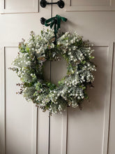 Load image into Gallery viewer, “LADY EARL” faux wreath
