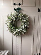 Load image into Gallery viewer, “LADY EARL” faux wreath
